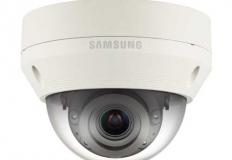 4MP вандалоустойчива IP камера IR осветление до 30м SAMSUNG